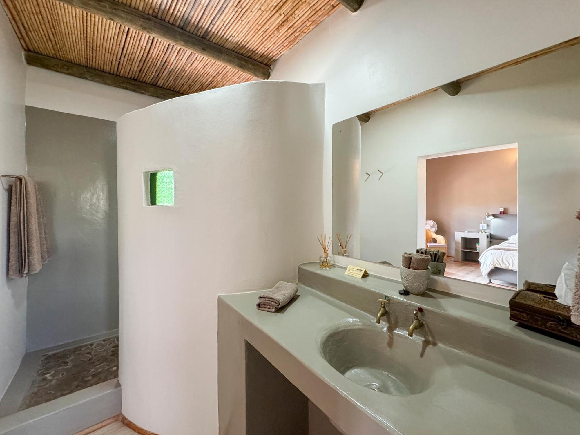 Thabile Lodge Oudtshoorn Luaran gambar