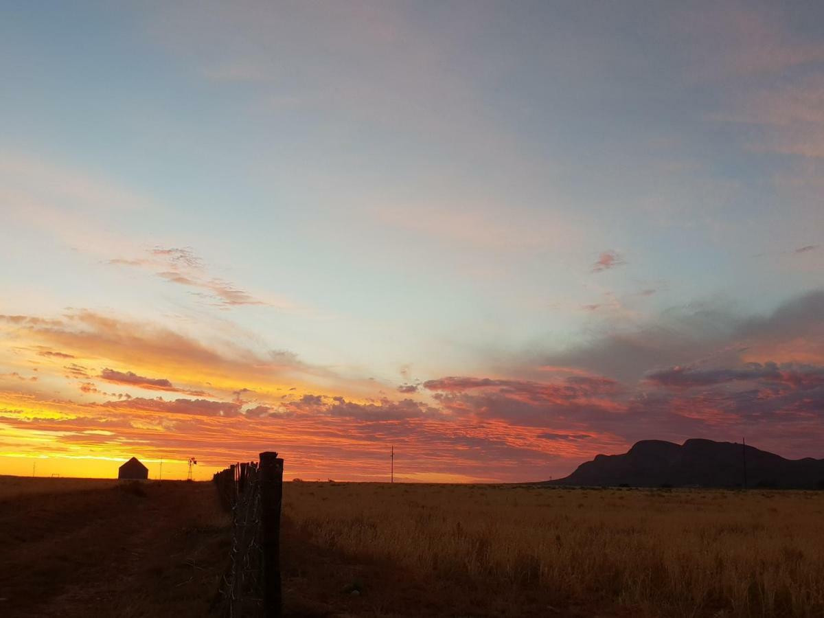 Thabile Lodge Oudtshoorn Luaran gambar